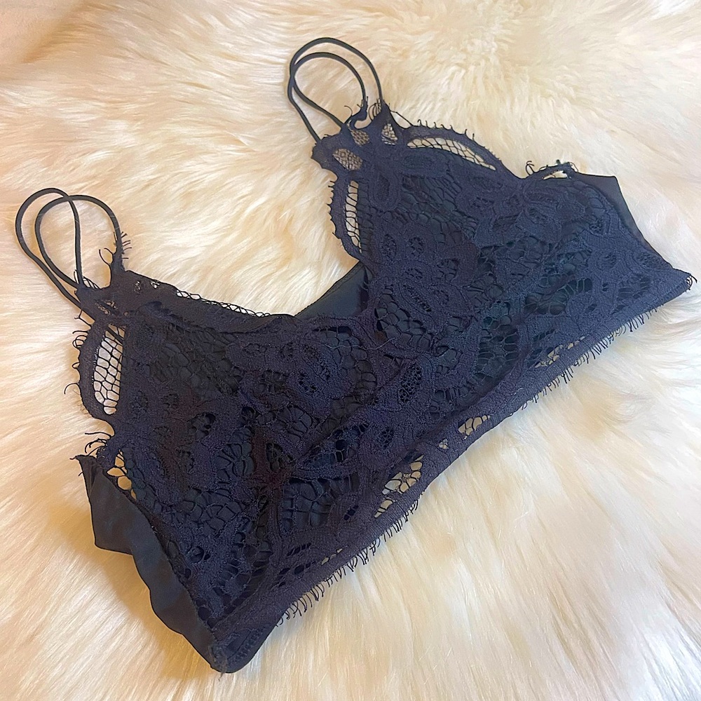 “Free w/purchase” Bralette